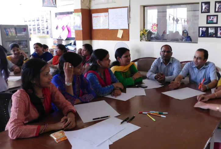 Modern School campus photo 13 of 22 — Aliganj