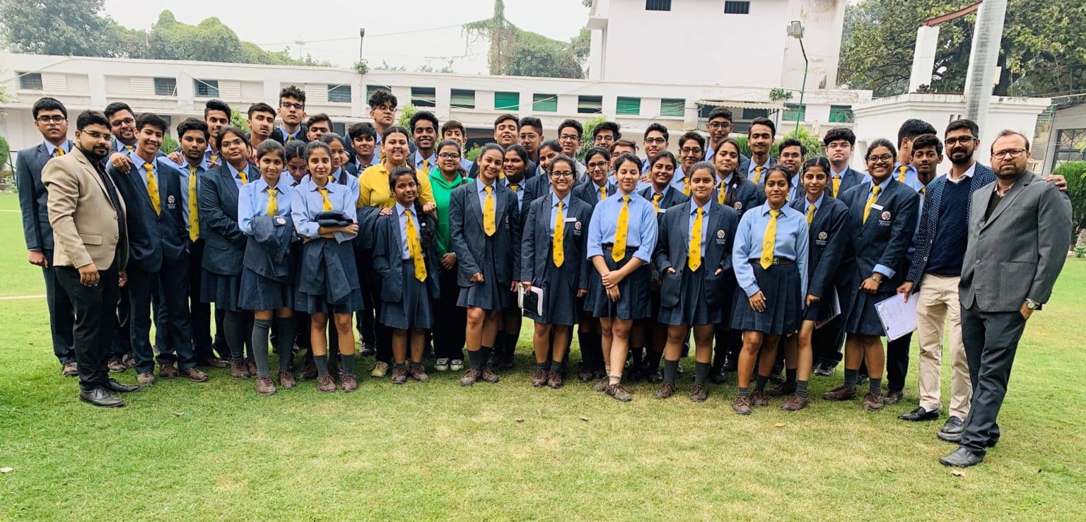 Modern School campus photo 20 of 22 — Aliganj