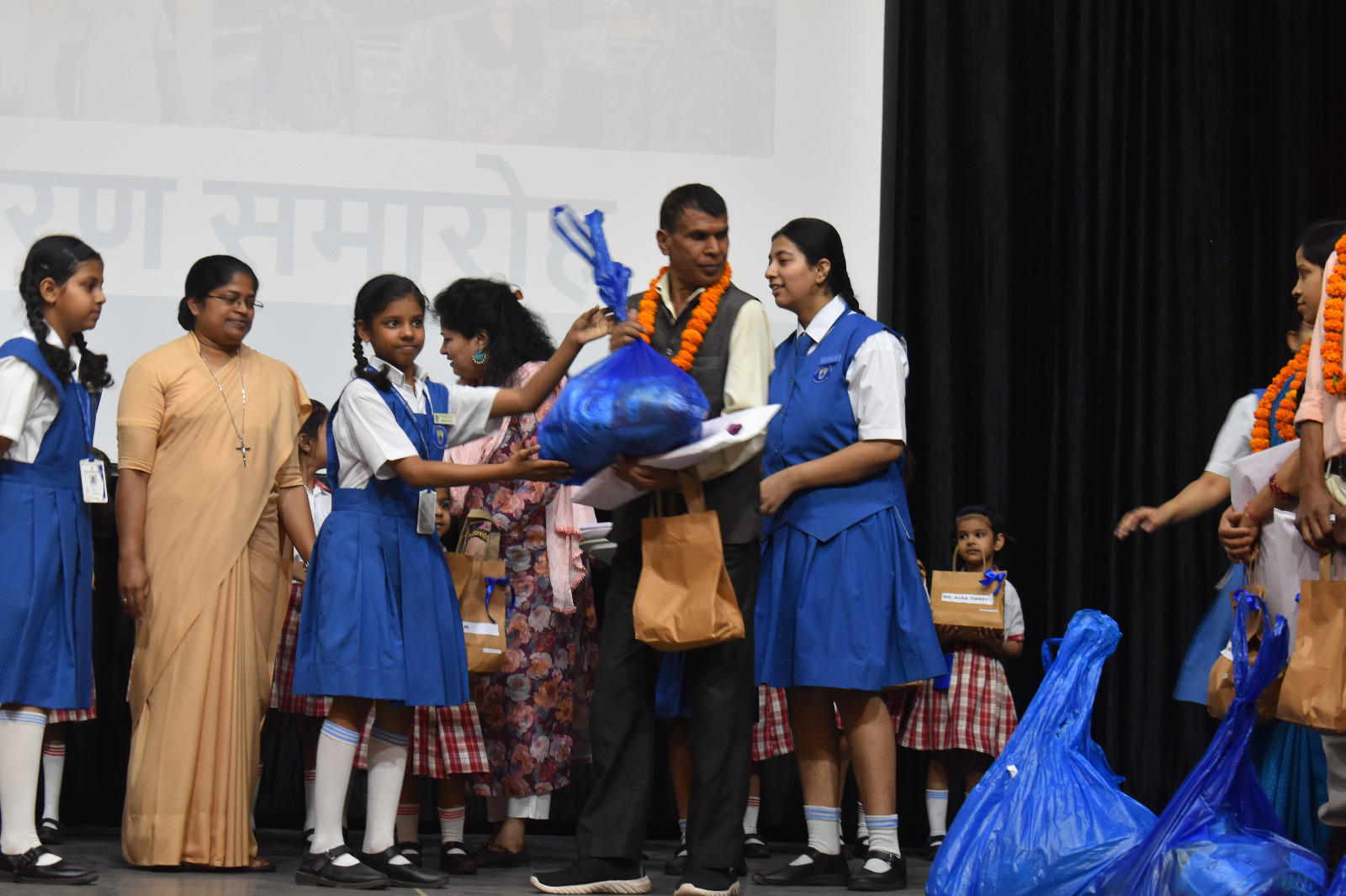 Mount Carmel College campus photo 13 of 23 — Mahanagar