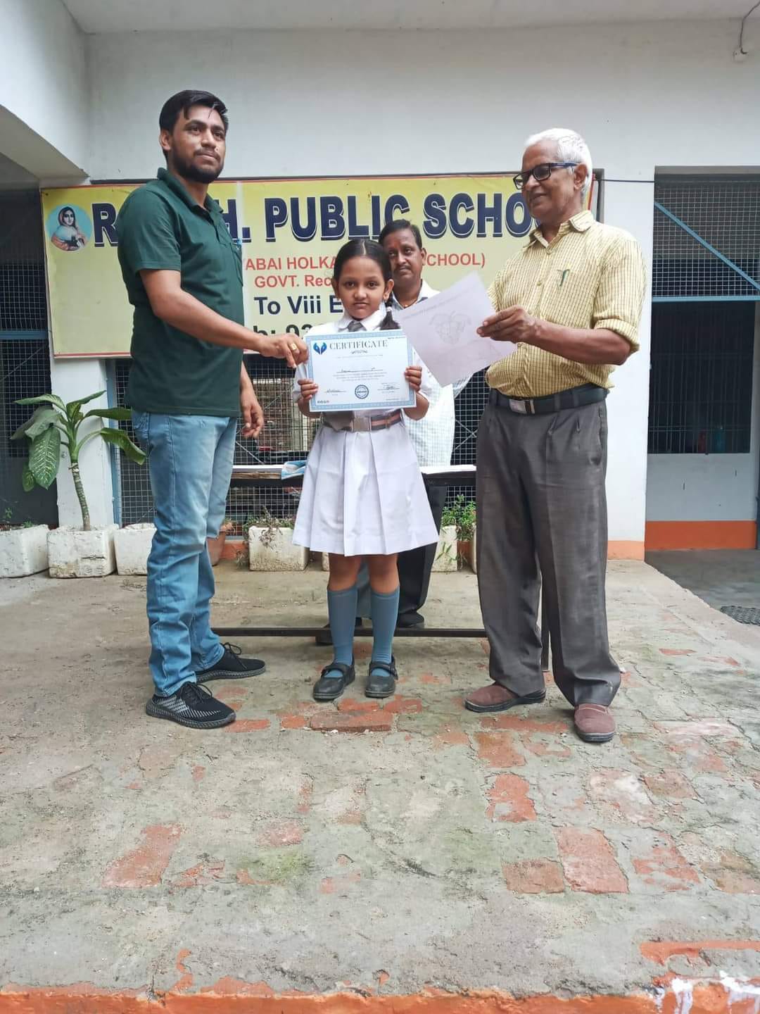 Rani Ahilya Bai Holkar Public School  — Telibagh campus