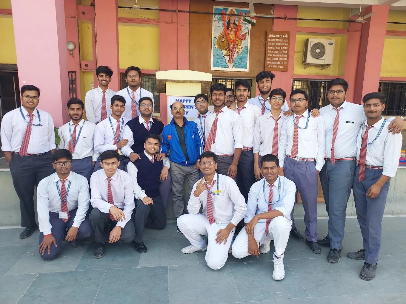 Rani Laxmi Bai Memorial School campus photo 9 of 10 — Indira Nagar