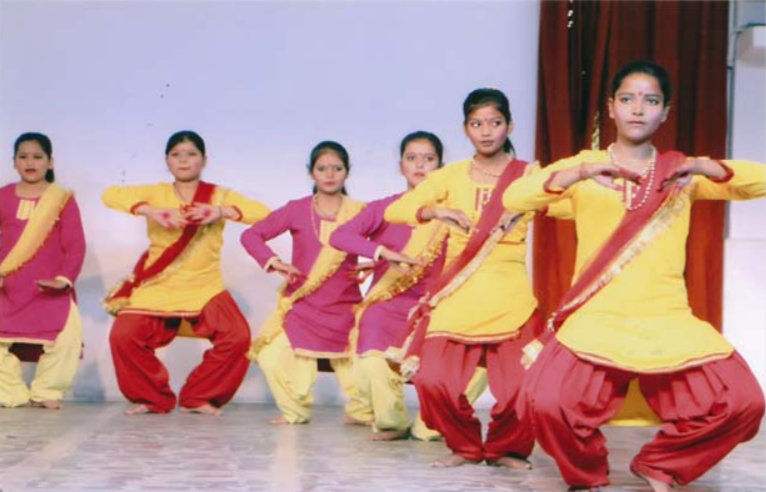 Rani Laxmi Bai Memorial Senior Secondary School campus photo 9 of 18 — Vikas Nagar