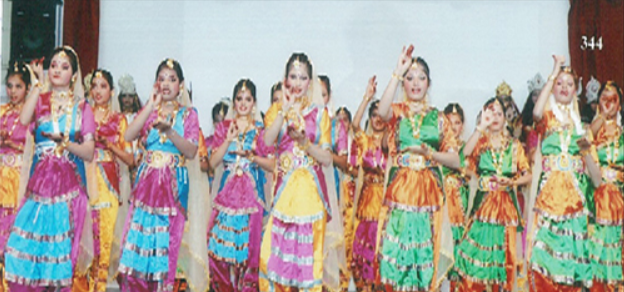 Rani Laxmi Bai Memorial Senior Secondary School campus photo 4 of 9 — Vikas Nagar