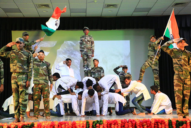 Rani Laxmi Bai Memorial Senior Secondary School campus photo 9 of 20 — Indira Nagar