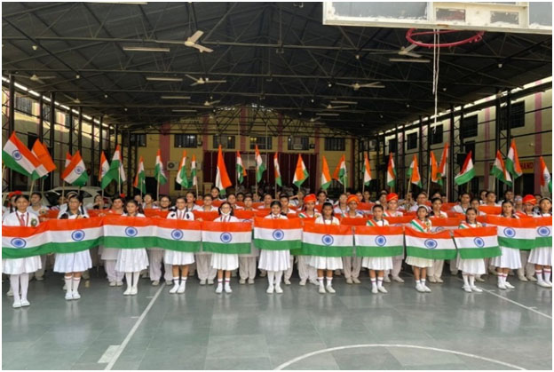 Rani Laxmi Bai Memorial Senior Secondary School campus photo 6 of 22 — Indira Nagar