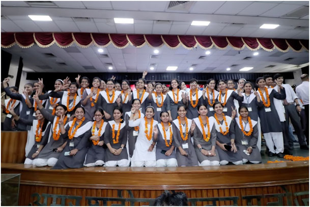 Rani Laxmi Bai Memorial Senior Secondary School campus photo 11 of 22 — Indira Nagar