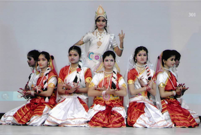 Rani Laxmi Bai Memorial Senior Secondary School campus photo 20 of 22 — Indira Nagar