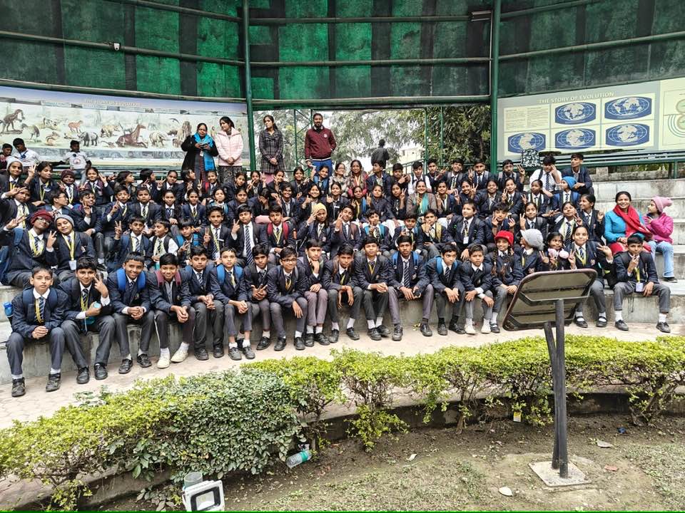 Utkarsh Srivastava Public School campus photo 29 of 30 — Chinhat