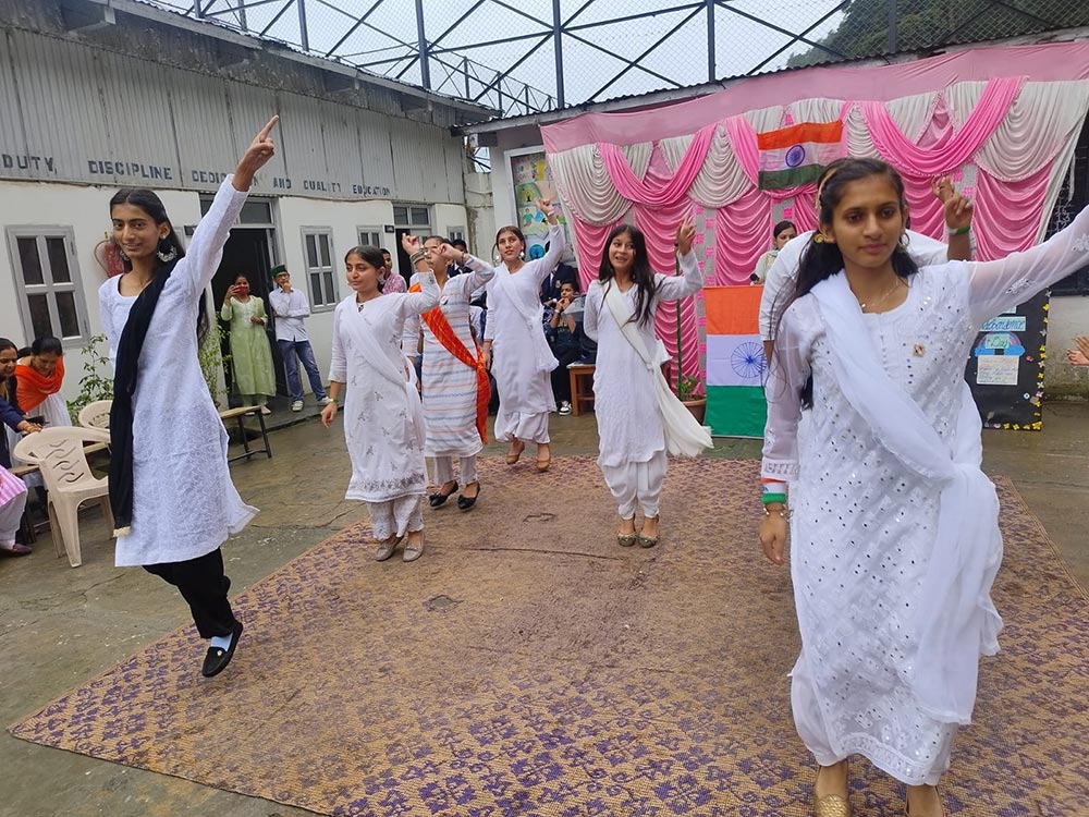 Satya Prakash Memorial Model High School campus photo 20 of 30 — Shimla