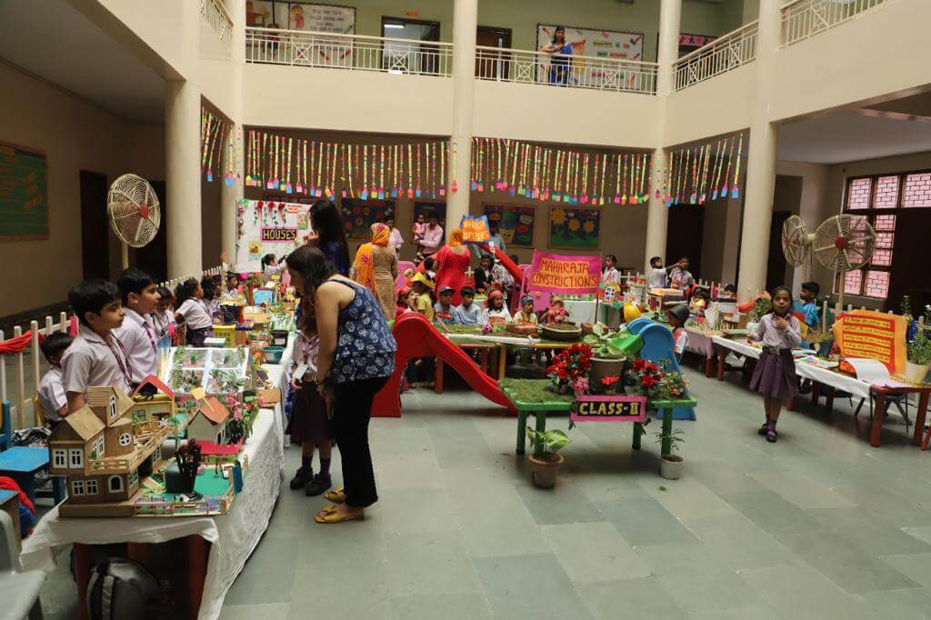 Maharaja Aggarsain Adarsh Public School campus photo 4 of 14 — Pitampura