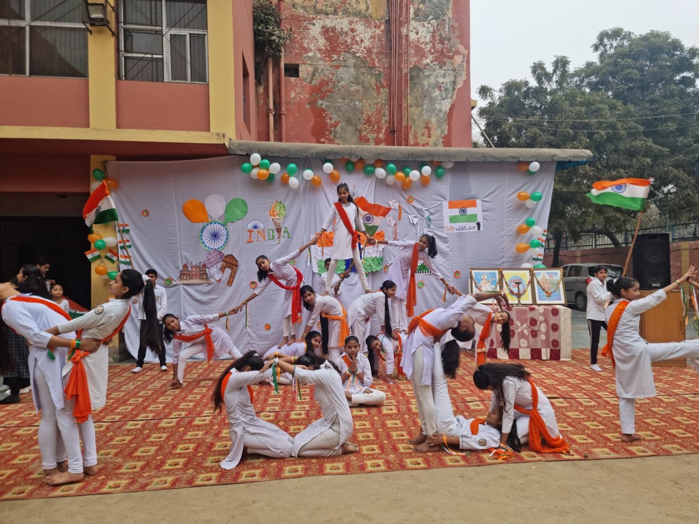 R R Geeta Bal Bharti Sr Sec Public School campus photo 3 of 15 — Sultanpuri C Block