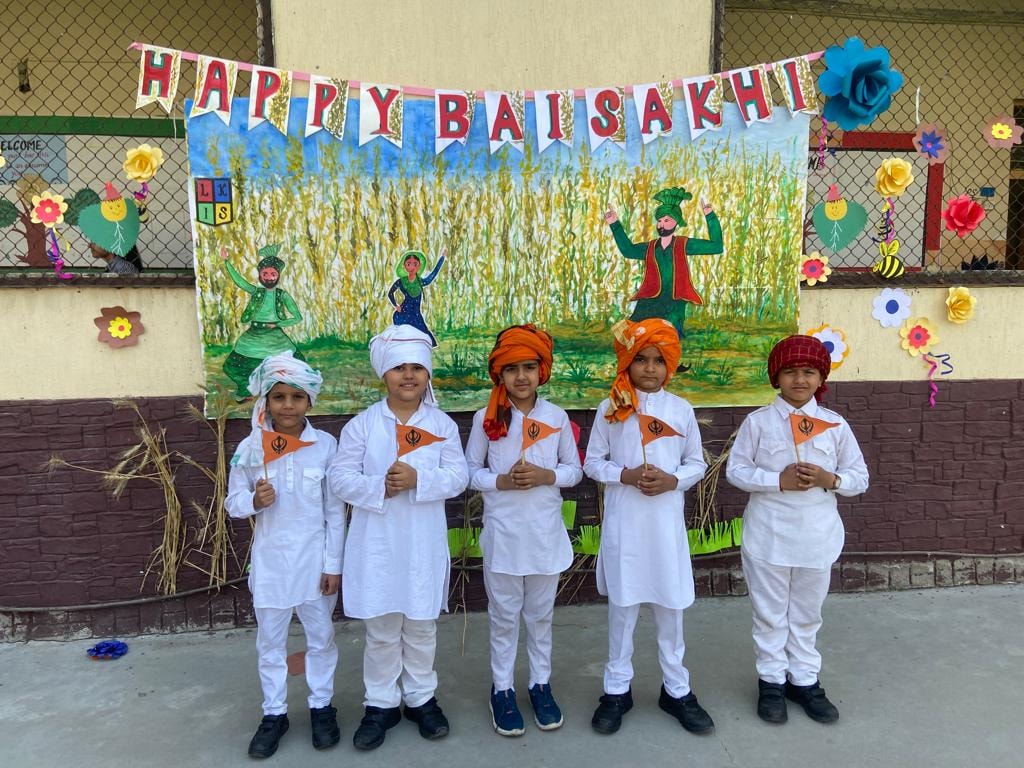 LK International School campus photo 3 of 27 — Bawana