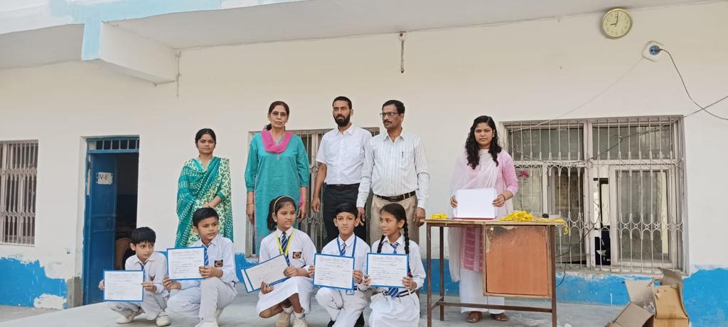 Devendra Public School campus photo 4 of 30 — Kirari Suleman Nagar