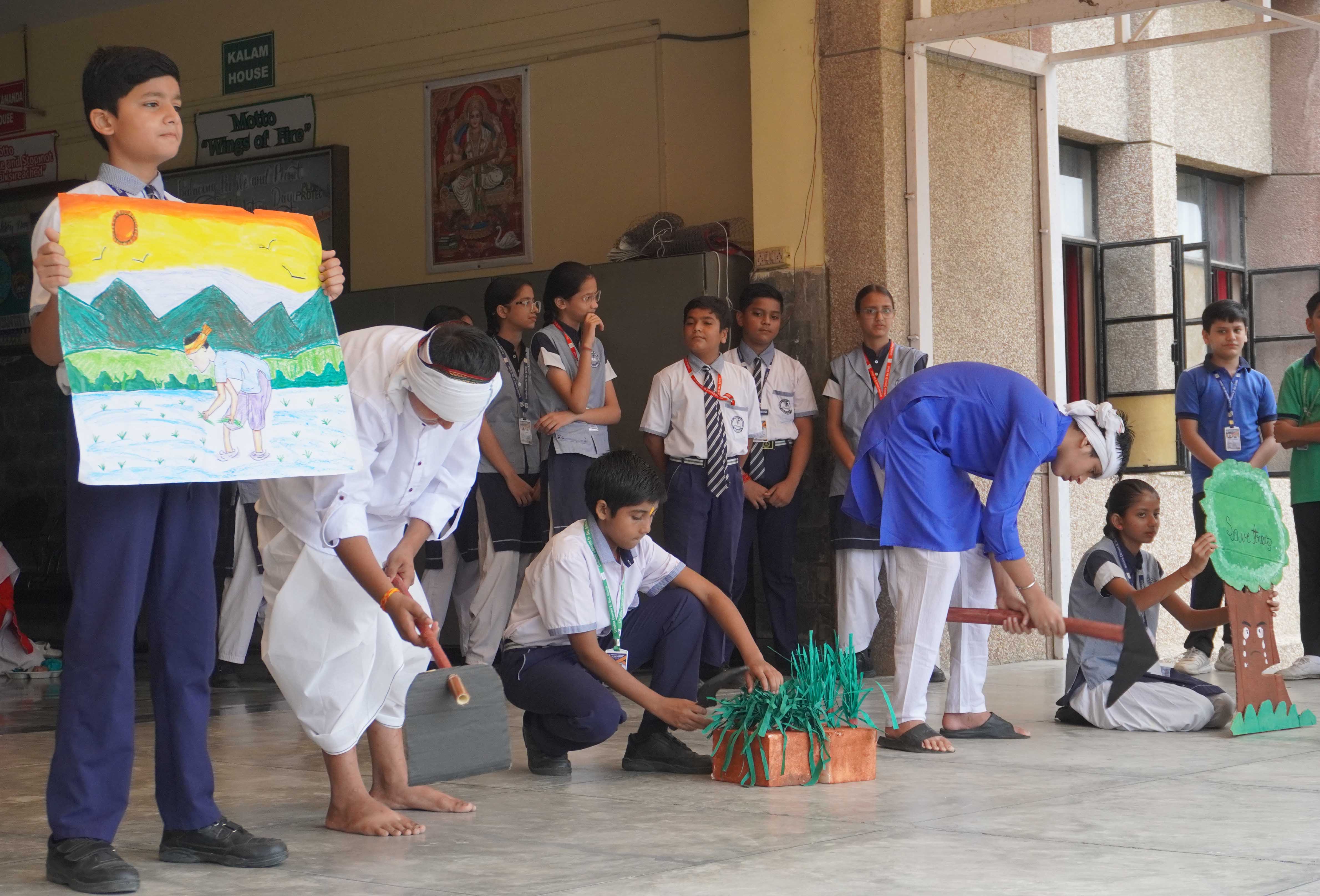 Ursuline Convent Senior Secondary School campus photo 10 of 14 — Sector 36