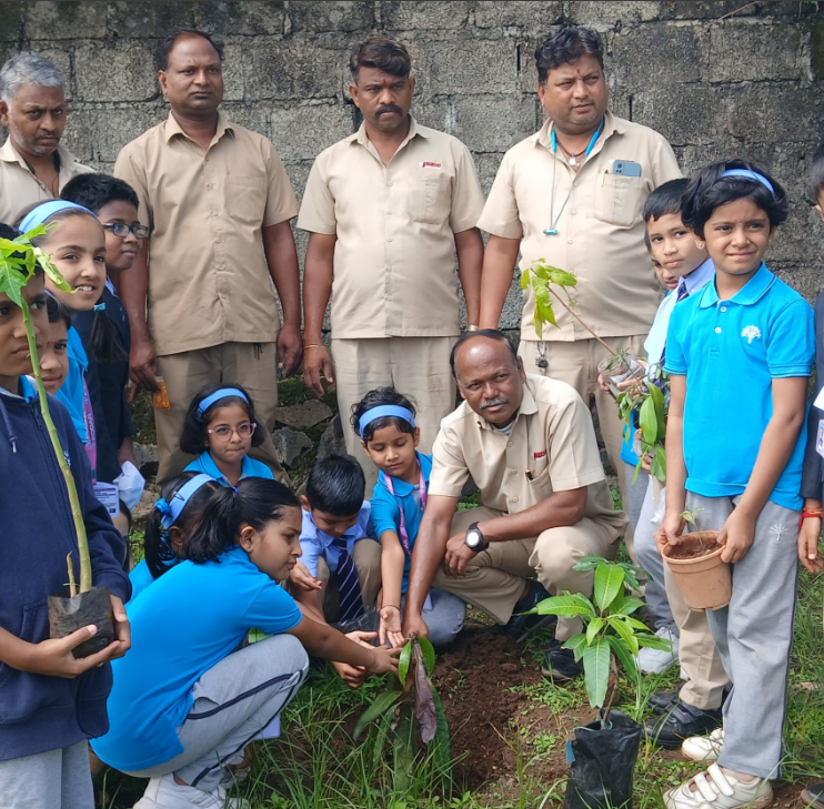 Podar International School campus photo 5 of 8 — Satara Road