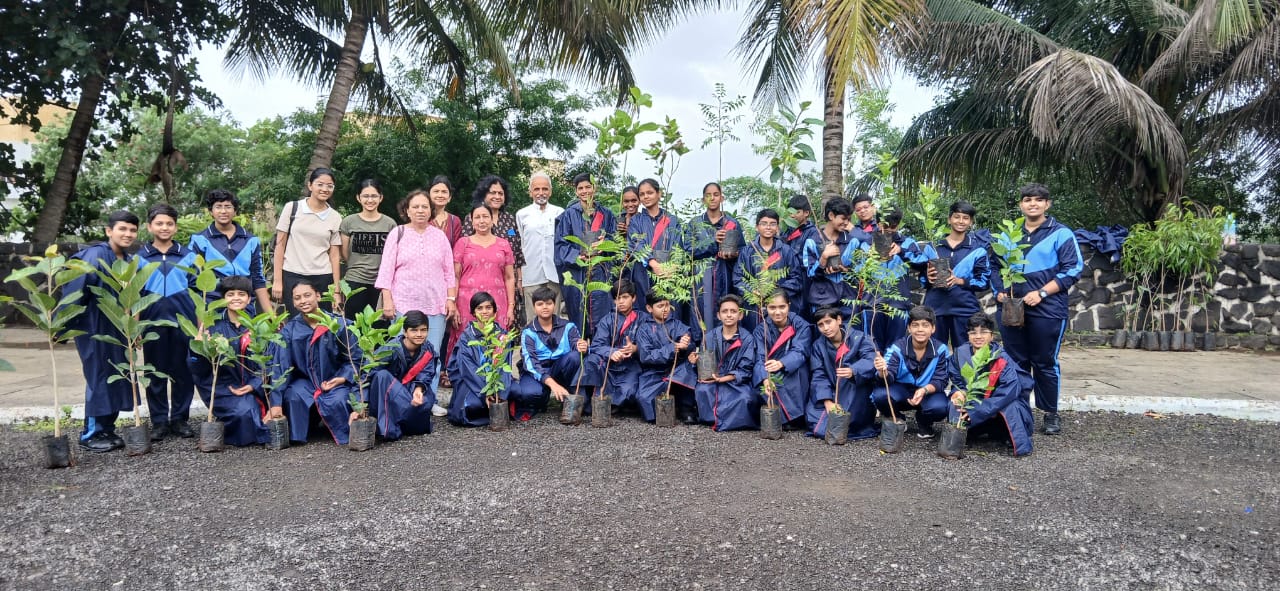 Rani Laxmibai Mulinchi Sainiki Shala campus photo 8 of 11 — Mulshi