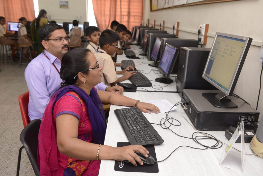 SV Union High School & Junior College campus photo 6 of 12 — Somwar Peth