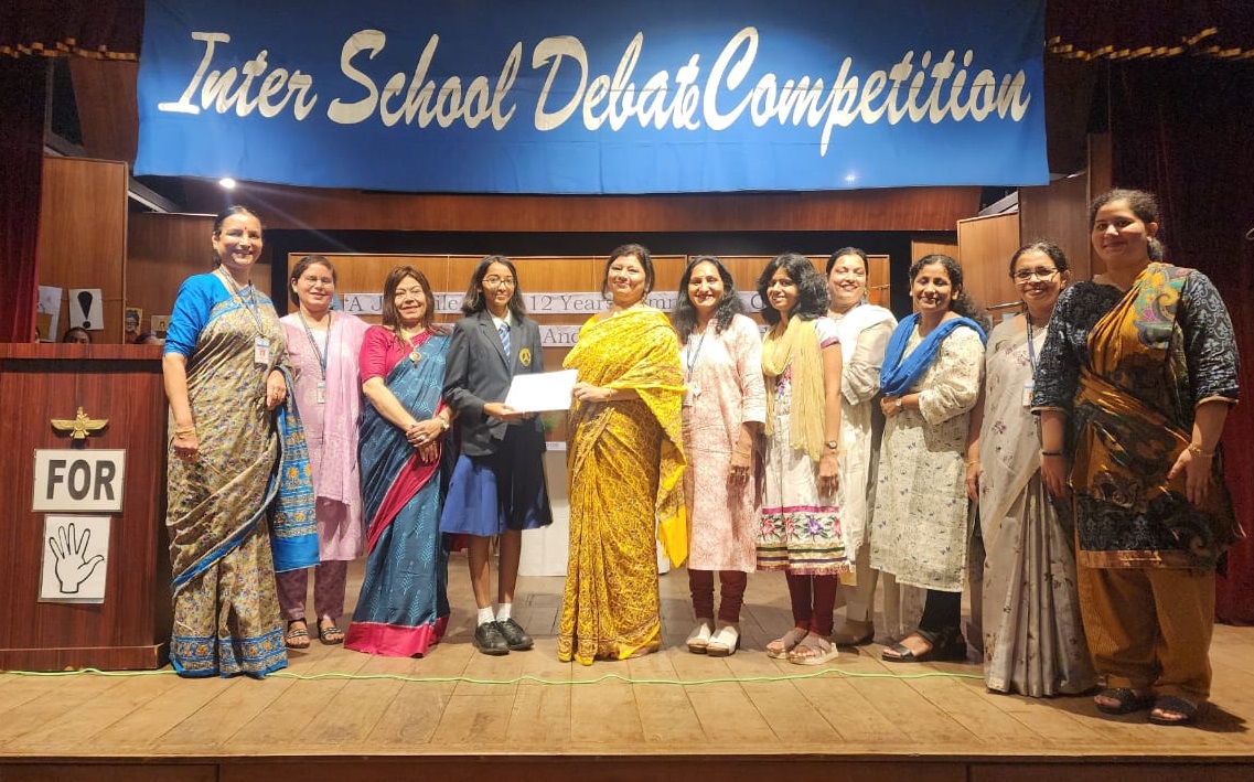 The Sardar Dastur Nosherwan Girls' High School campus photo 17 of 19 — Camp