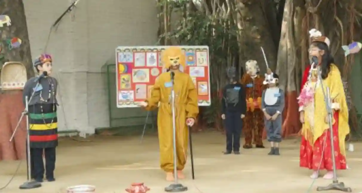 Sardar Patel Vidyalaya campus photo 3 of 7 — Gole Market
