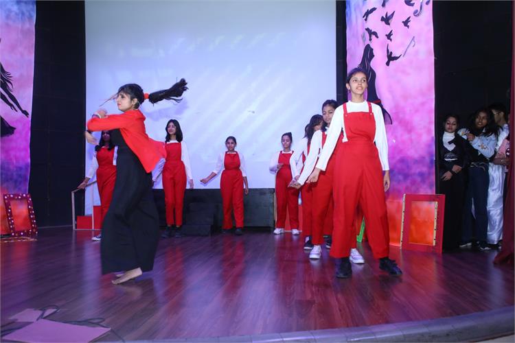 Sri Venkateshwar International School campus photo 5 of 30 — Dwarka