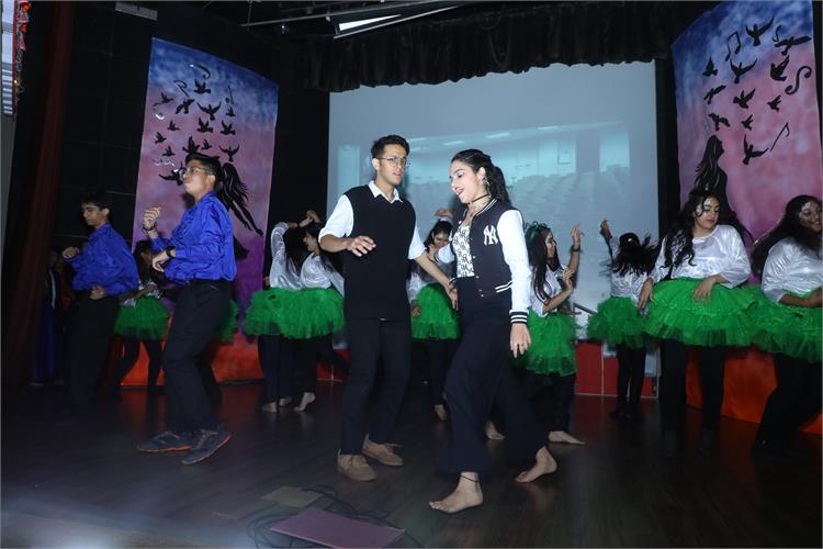 Sri Venkateshwar International School campus photo 26 of 30 — Dwarka