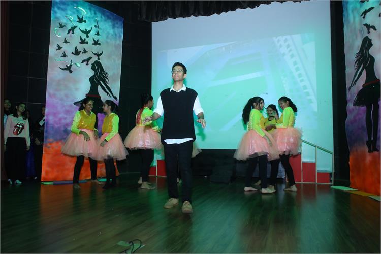 Sri Venkateshwar International School campus photo 25 of 30 — Dwarka