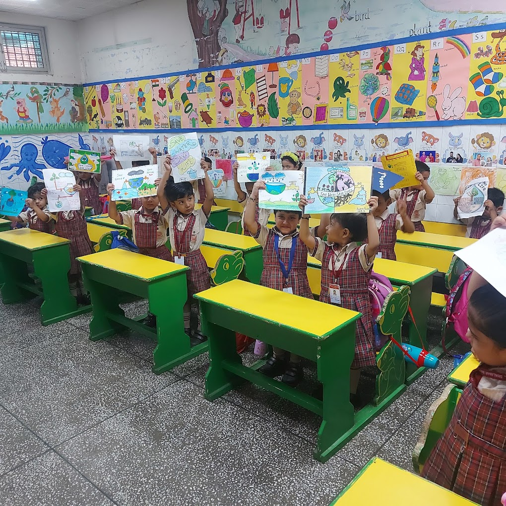 Darbari Lal DAV Model School campus photo 7 of 27 — Shalimar Bagh
