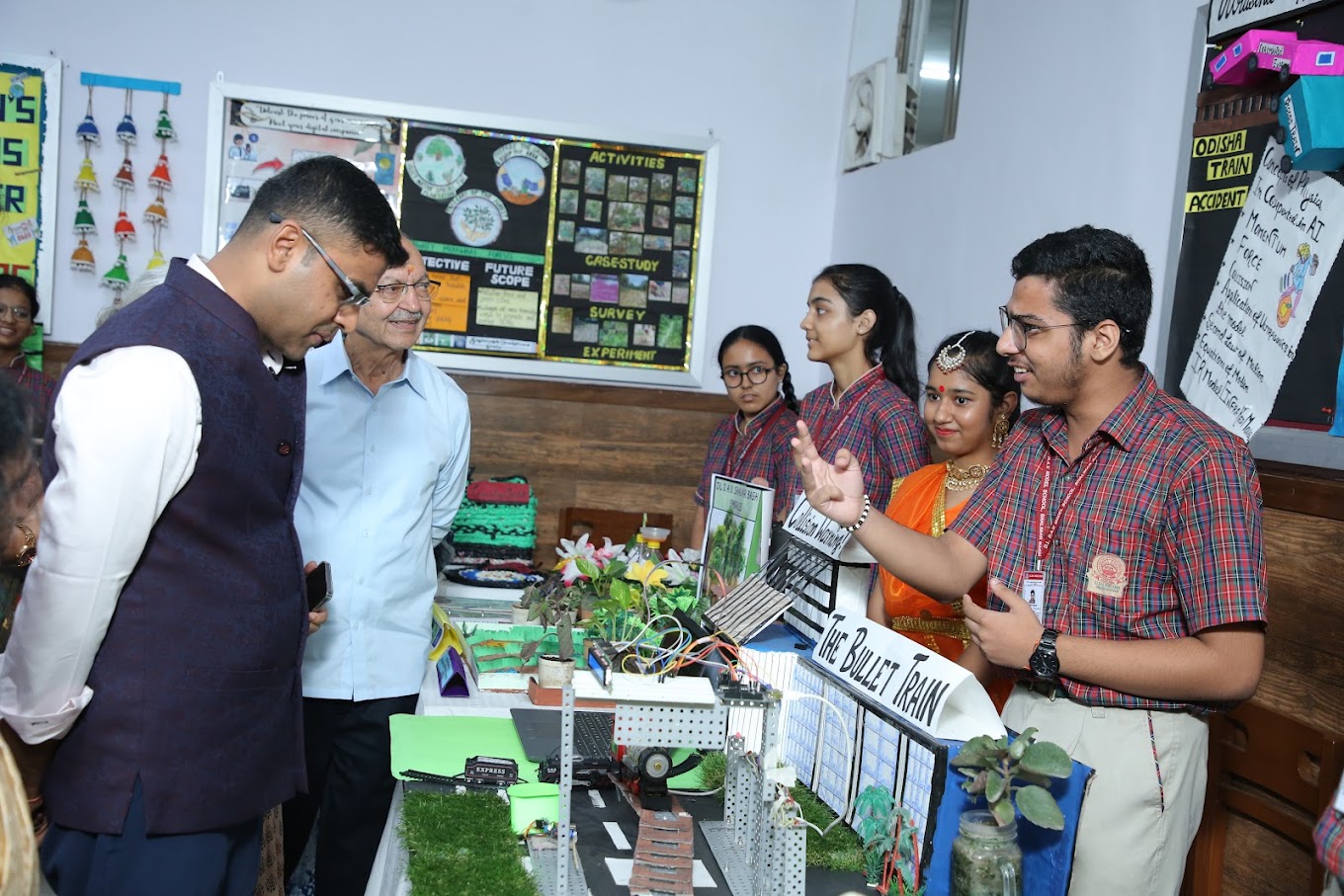 Darbari Lal DAV Model School campus photo 17 of 27 — Shalimar Bagh