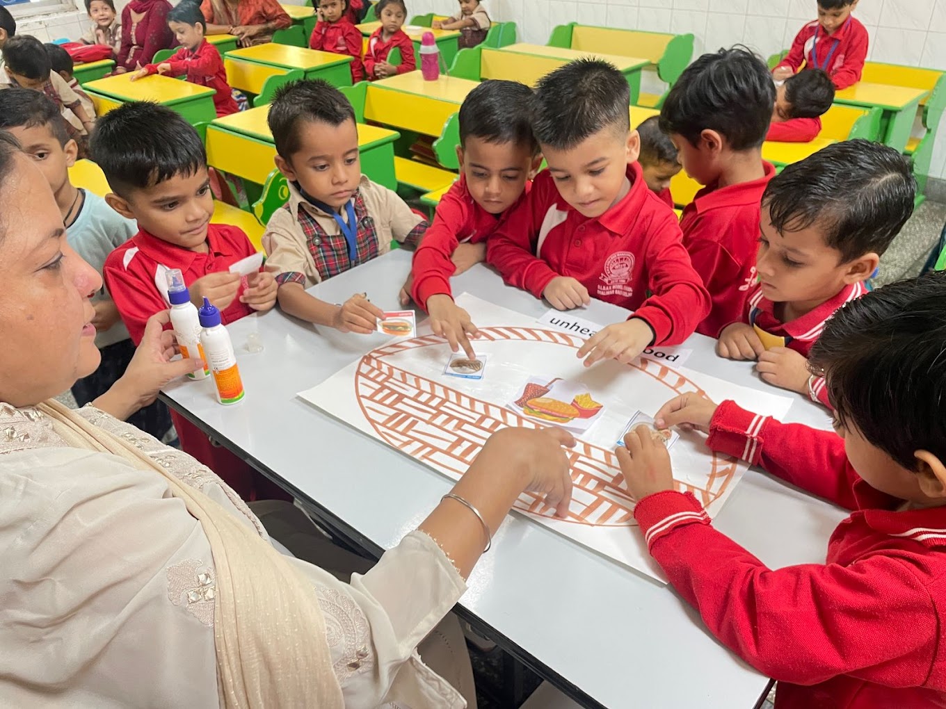 Darbari Lal DAV Model School campus photo 16 of 27 — Shalimar Bagh
