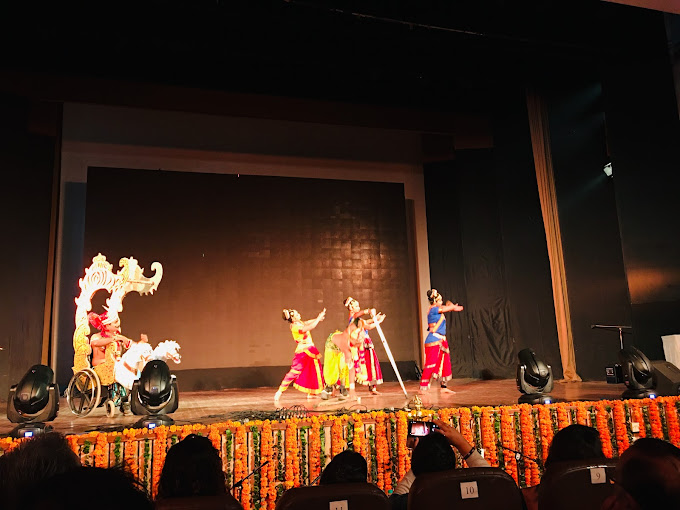Apeejay School campus photo 10 of 30 — Panchsheel Park
