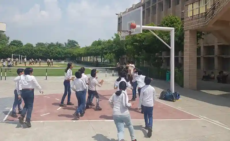 Modern Vidya Niketan School campus photo 8 of 8 — Sector 17