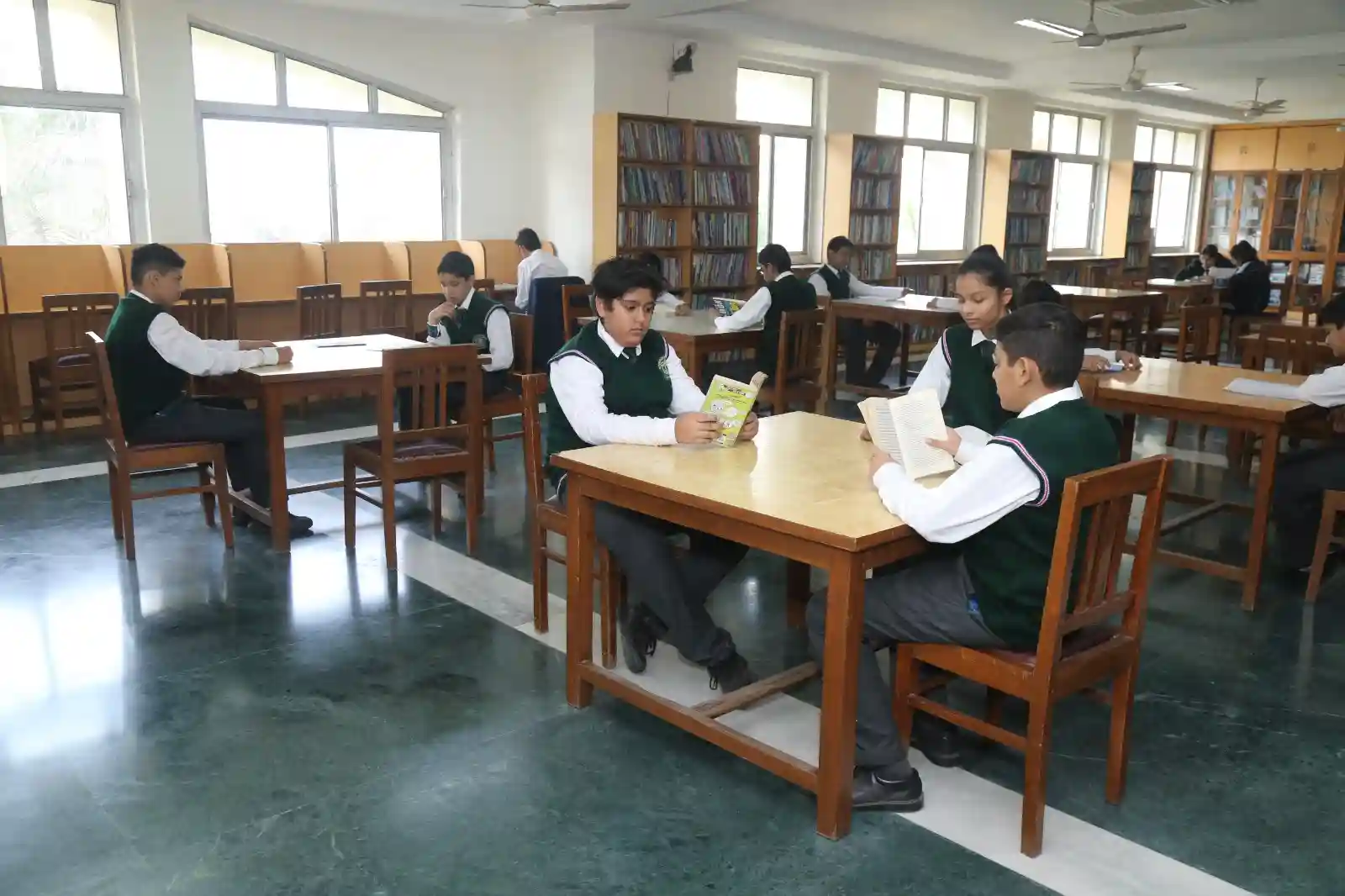 Modern Delhi Public School campus photo 3 of 8 — Neharpar