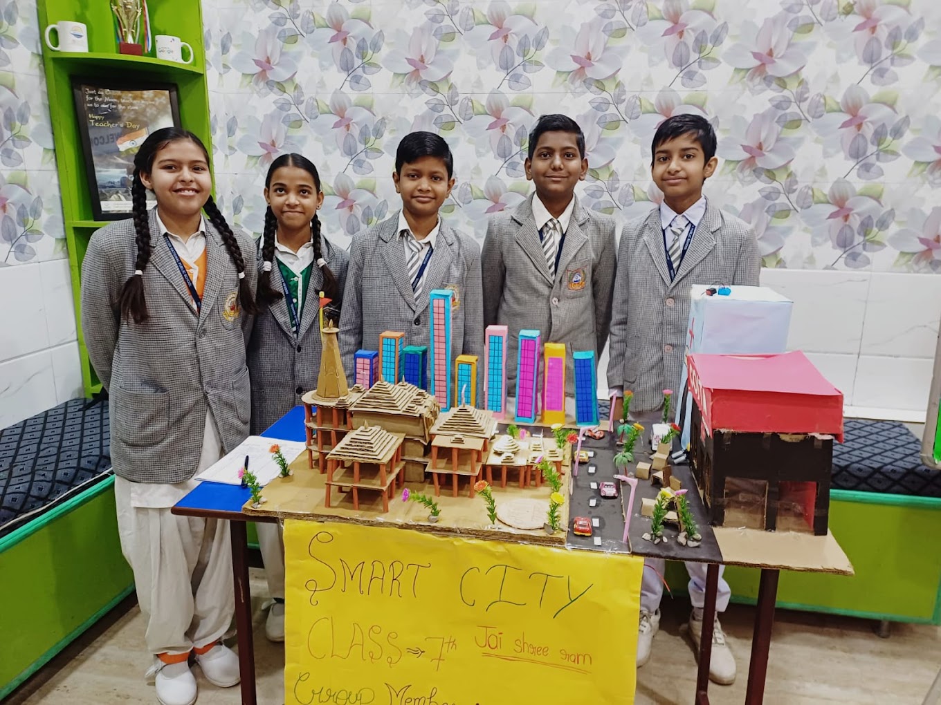 Model National Public School campus photo 9 of 23 — Sector 44