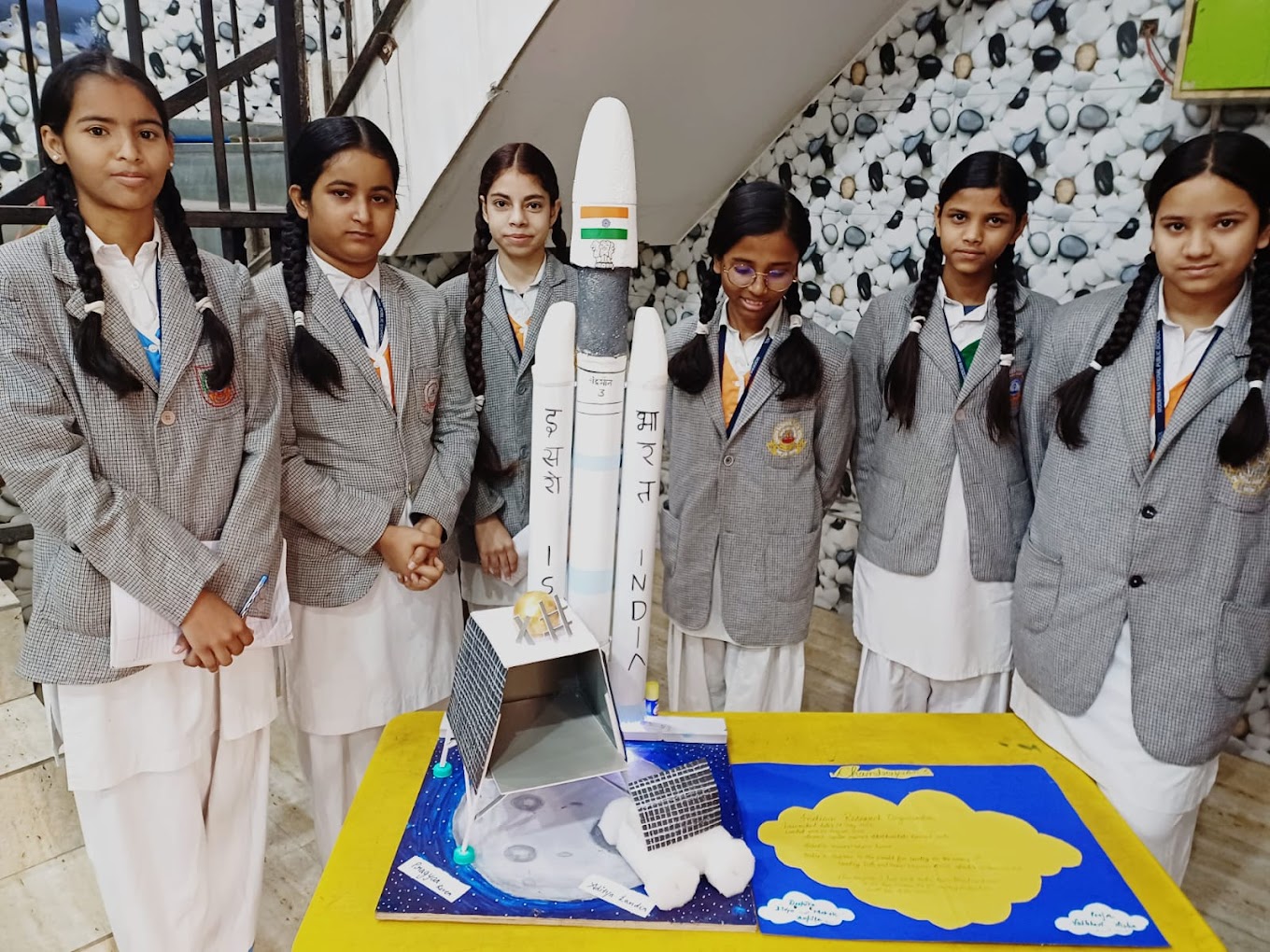 Model National Public School campus photo 14 of 23 — Sector 44