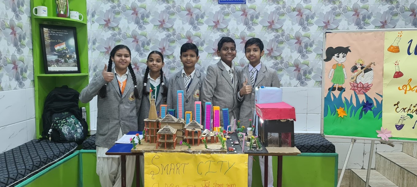 Model National Public School campus photo 15 of 23 — Sector 44