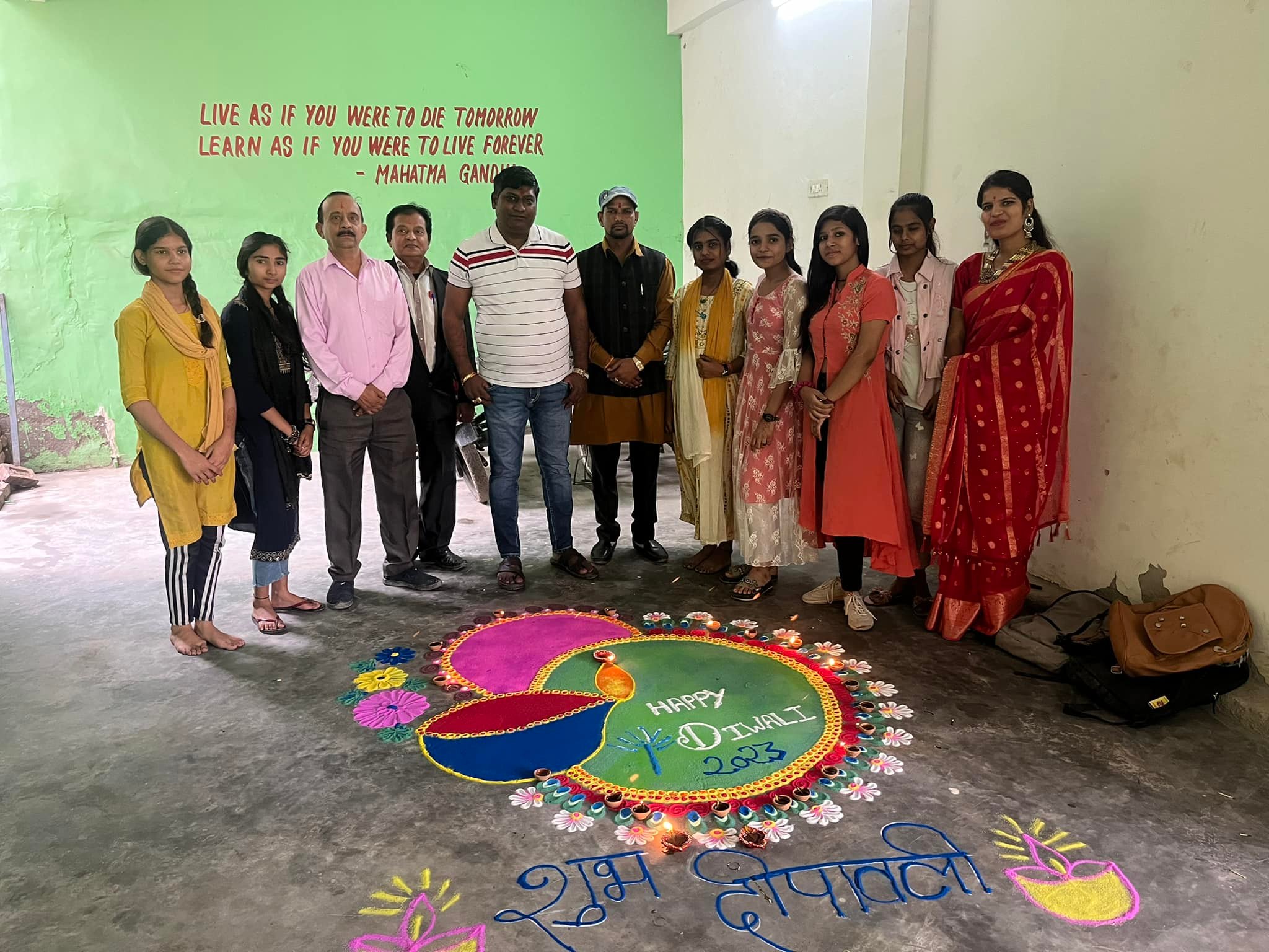 Hari Singh Memorial Junior High School campus photo 5 of 6 — Sector 63