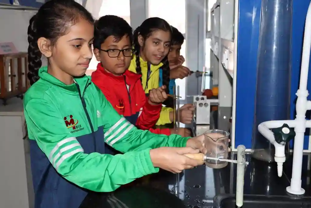 Manav Rachna International School campus photo 6 of 8 — Sector 21C