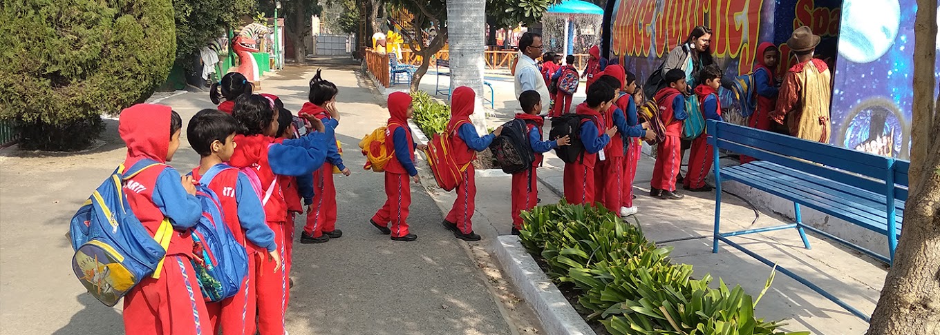 Lalit Mahajan SVM Senior Secondary School campus photo 7 of 22 — Vasant Vihar