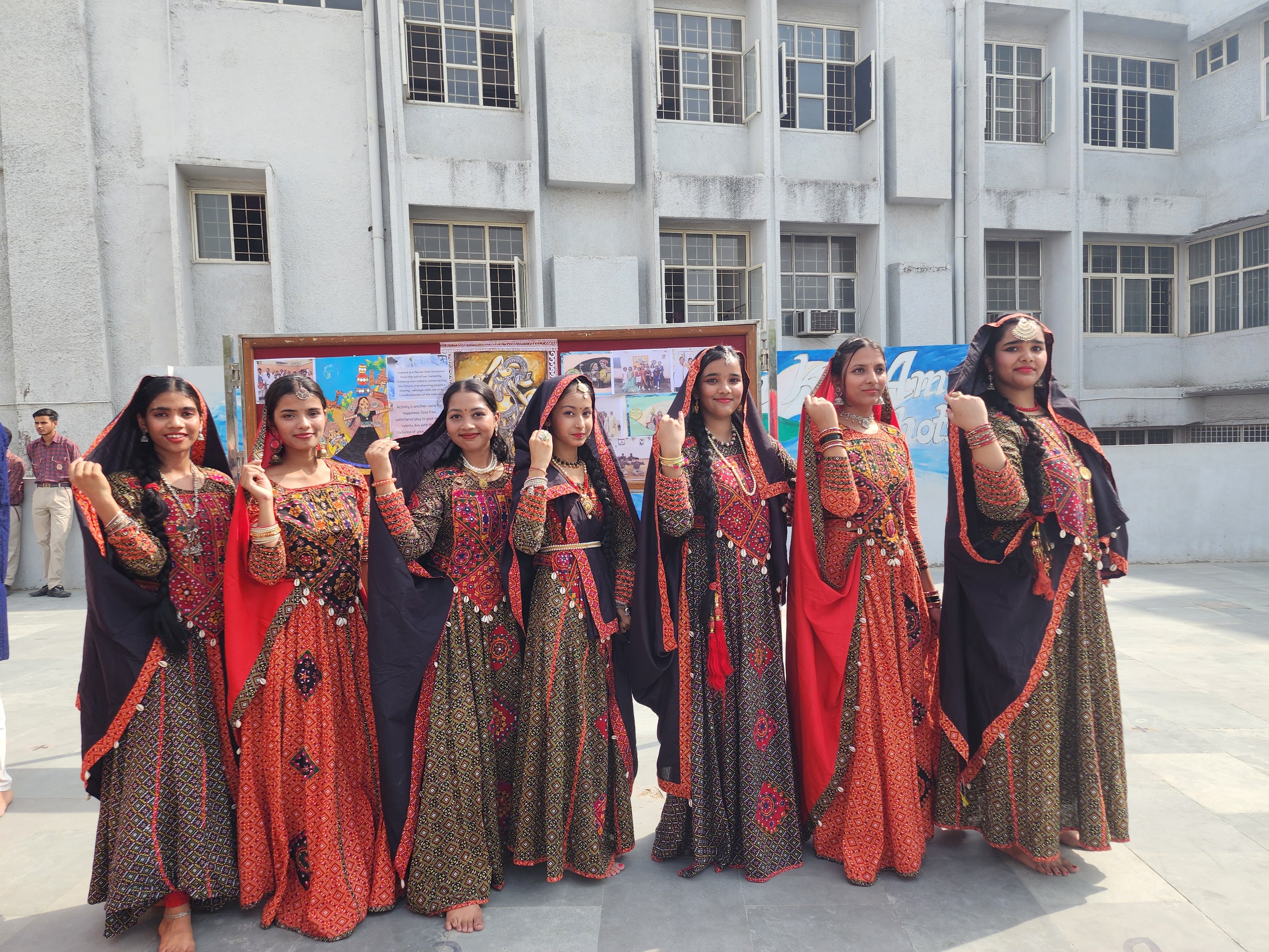 Suraj Bhan DAV Public School campus photo 17 of 30 — Vasant Vihar