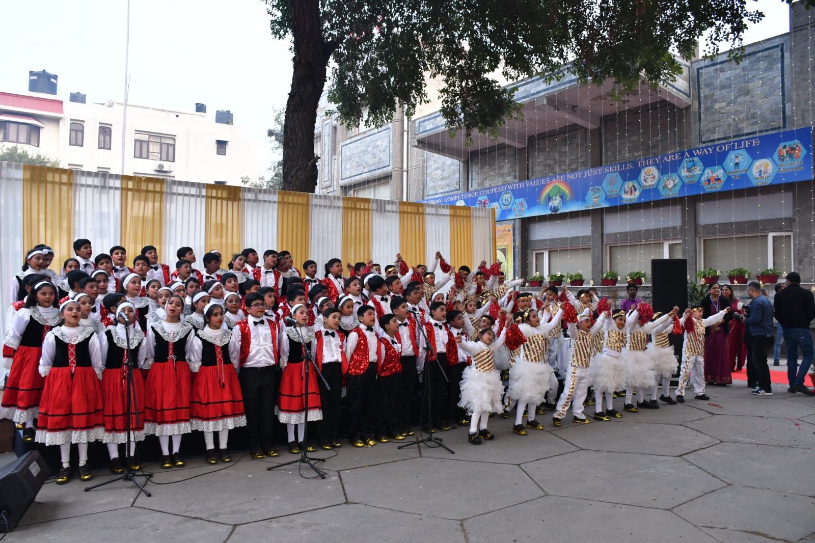 Suraj Bhan DAV Public School campus photo 24 of 30 — Vasant Vihar