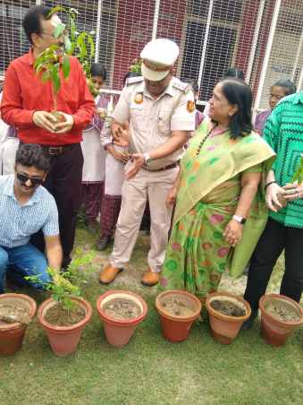 DAV Public School campus photo 20 of 21 — Ashok Vihar