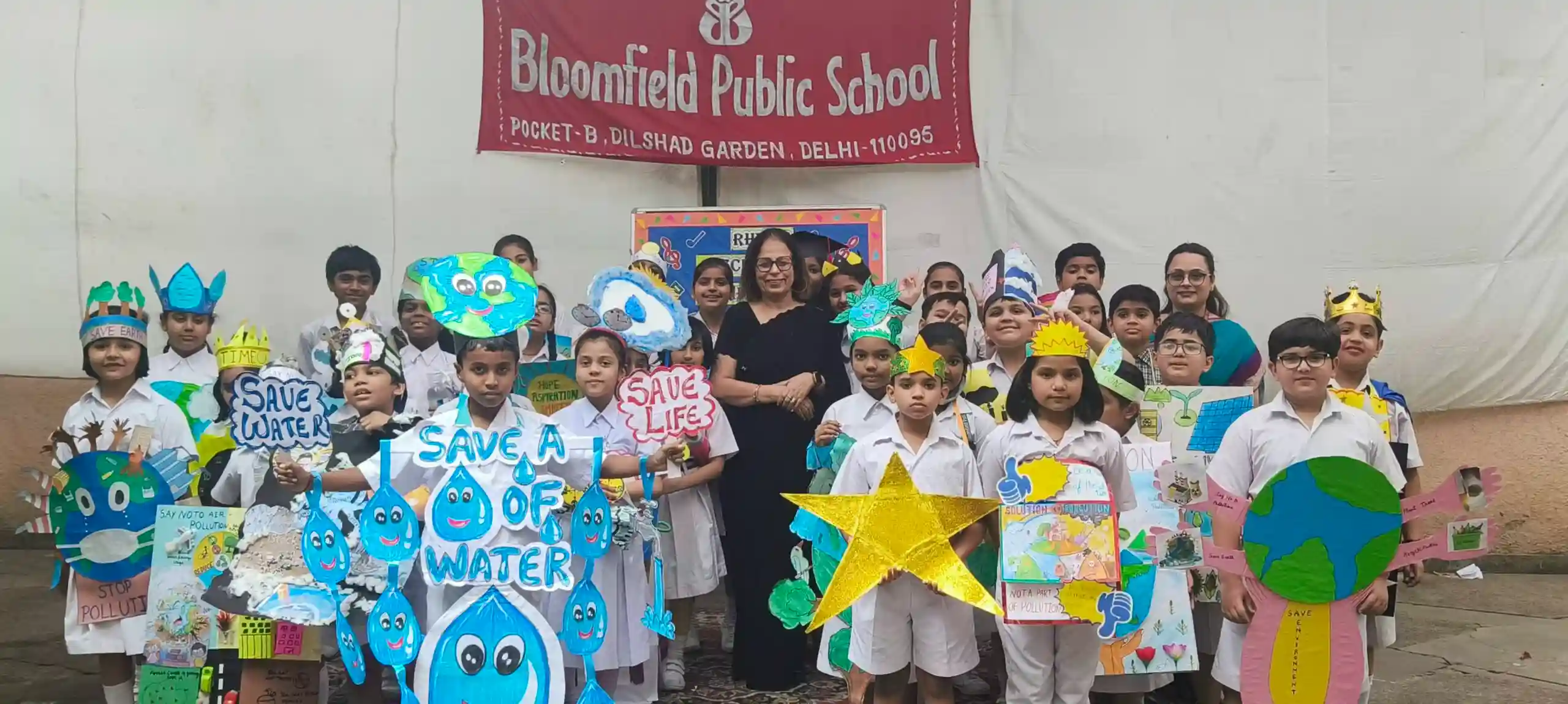 Bloomfield Public School campus photo 3 of 4 — Dilshad Garden