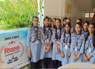 Yash Memorial School campus photo 2 of 7 — Sector 58