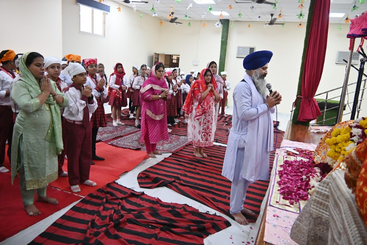 Queen Global International School campus photo 8 of 30 — Dilshad Garden