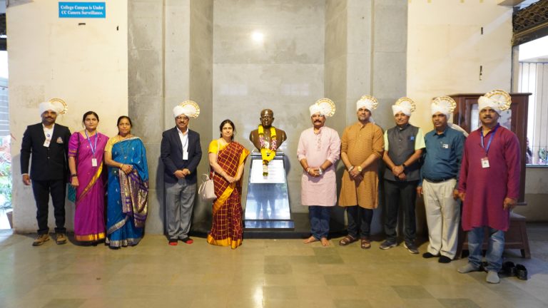 Abasaheb Garware College, Karve Road campus photo 5 of 14 — Erandwane
