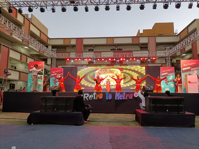 Radcliffe School campus photo 3 of 18 — Dighi