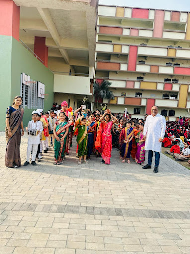 Radcliffe School campus photo 12 of 18 — Dighi