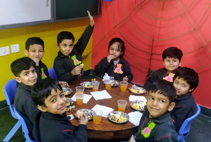Shadley's Buzz World Pre-School campus photo 12 of 12 — Naraina