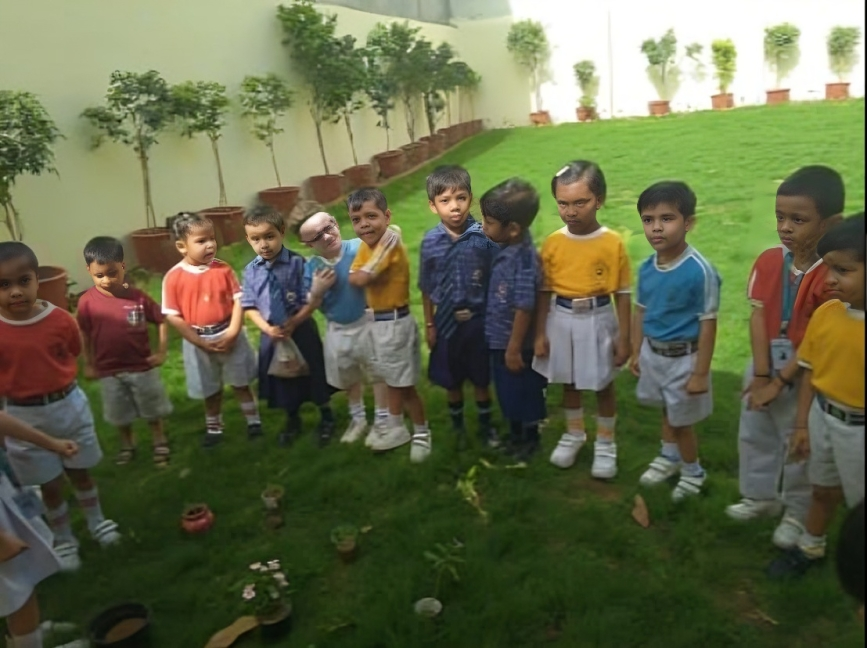 Nav Gian Deep Senior Secondary Public School campus photo 3 of 14 — Palam Village