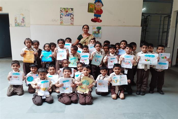 Rao Man Singh Senior Secondary School campus photo 4 of 8 — Najafgarh